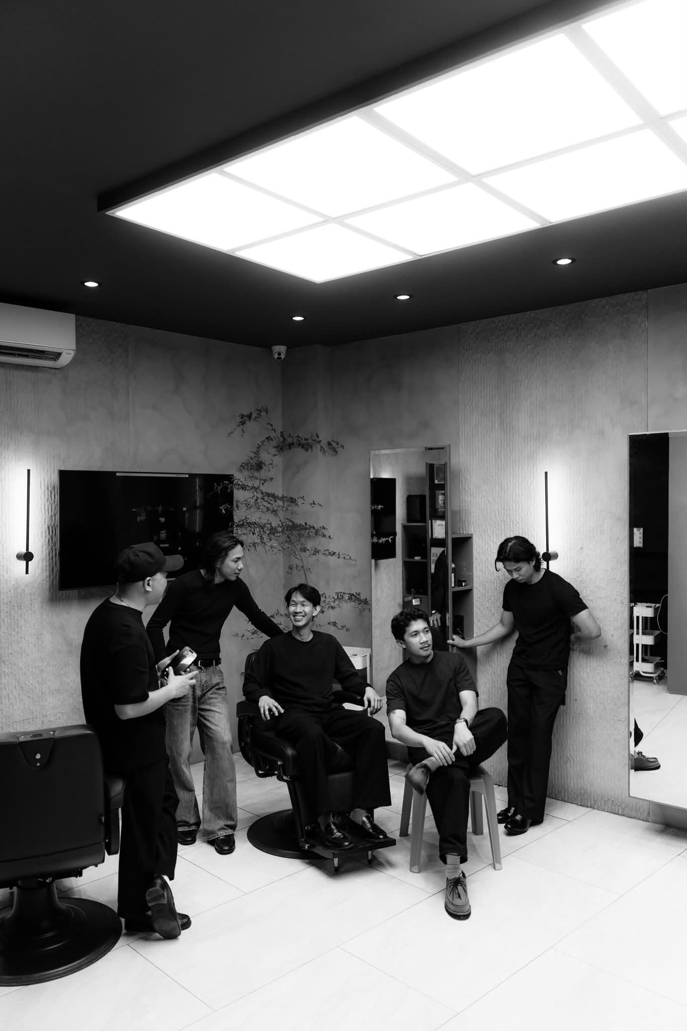 The PARE barbers in the shop